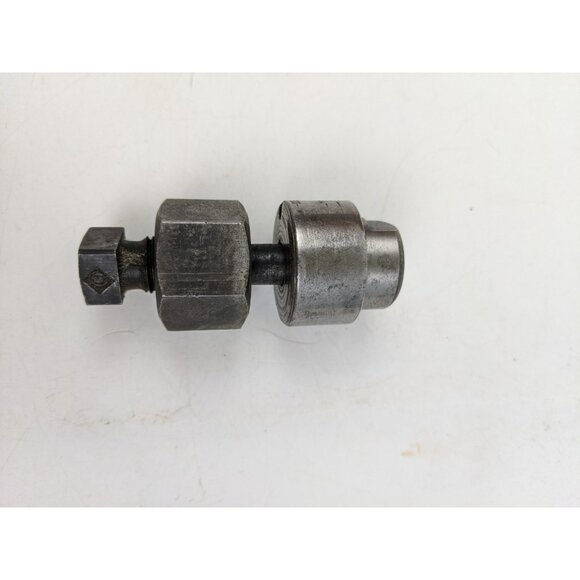 Greenlee USA Round Knockout Punch Unit Knock Out Conduit Tool - Picture 3 of 8